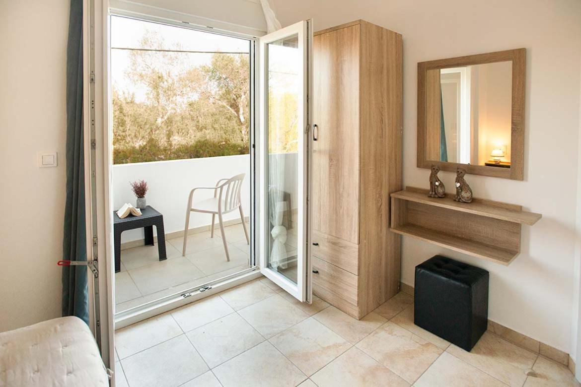Afrathias Beachhouse - Cretan Hideaway Kalamaki  Dış mekan fotoğraf